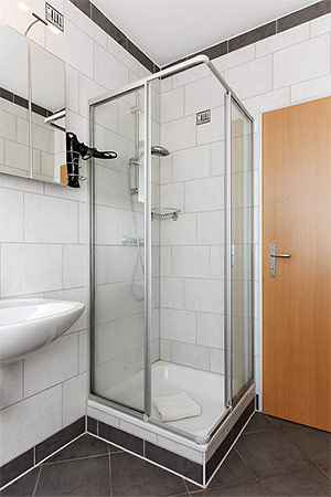 Ferienwohnung 1 - Badezimmer