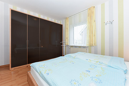 Ferienwohnung 1 - Schlafzimmer 1