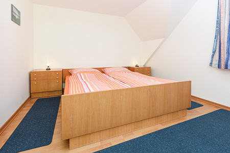 Ferienwohnung 4 - Schlafzimmer 1