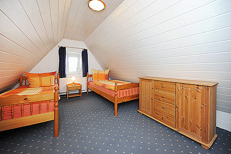 Ferienwohnung „Baltrum“ - Schlafzimmer 2/Kinderzimmer