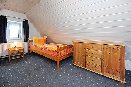 Ferienwohnung „Baltrum“ - Schlafzimmer 2/Kinderzimmer