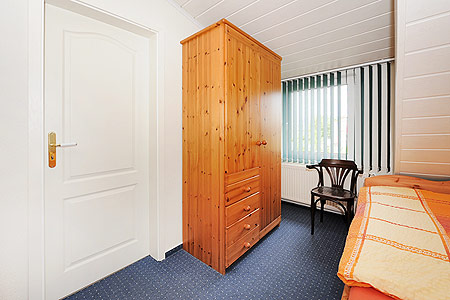 Ferienwohnung „Memmert“ - Schlafzimmer