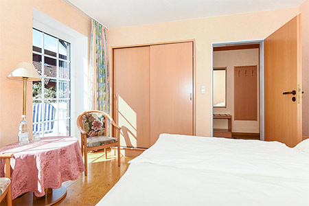 Doppelzimmer Nichtraucher I - Zimmer