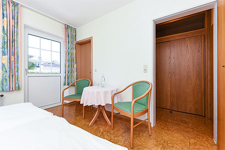 Doppelzimmer Nichtraucher I - Zimmer