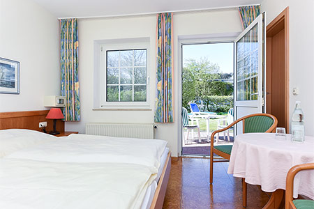 Doppelzimmer Nichtraucher I - Zimmer