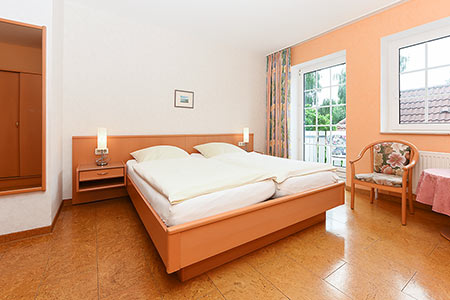 Doppelzimmer Nichtraucher II - Zimmer