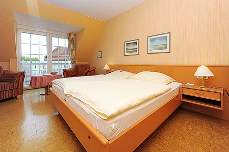 Doppelzimmer Nichtraucher II - Wohn- und Schlafraum