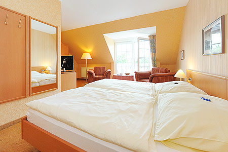 Doppelzimmer Nichtraucher II - Wohn- und Schlafraum