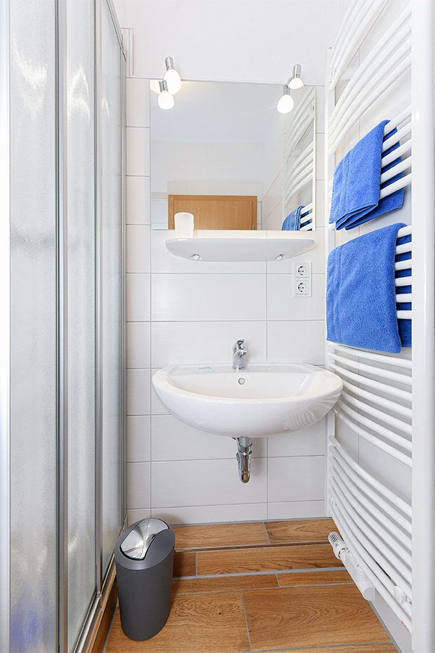 Einzelzimmer Nichtraucher I - Zimmer