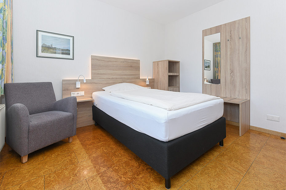 Einzelzimmer Nichtraucher I - Zimmer