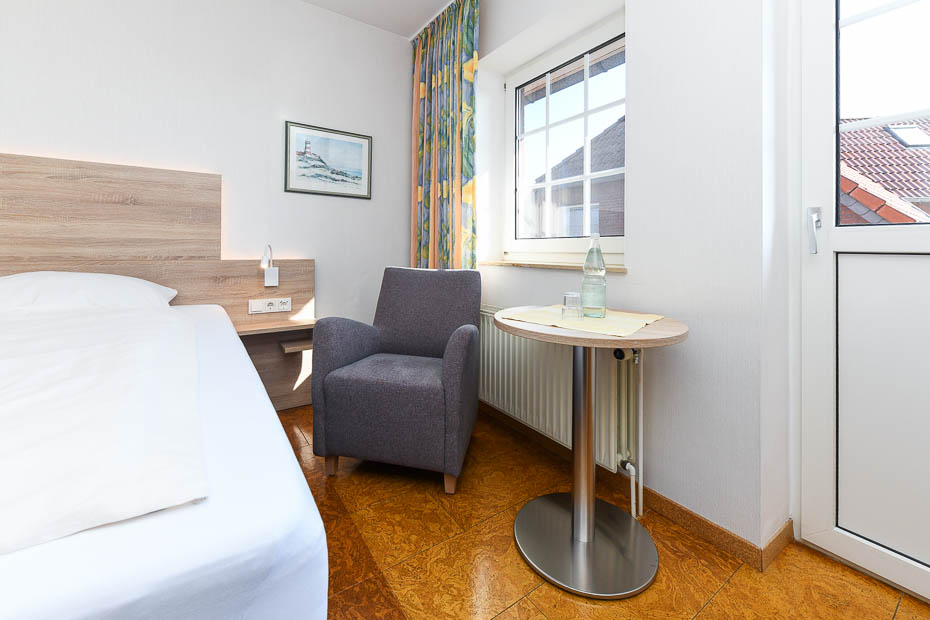 Einzelzimmer Nichtraucher I - Zimmer