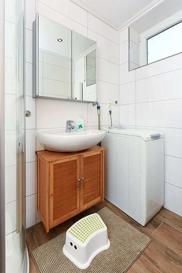 Ferienhaus „Blauer Anker“ - Badezimmer