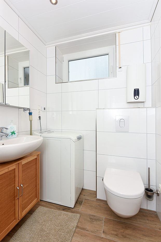 Ferienhaus „Blauer Anker“ - Badezimmer