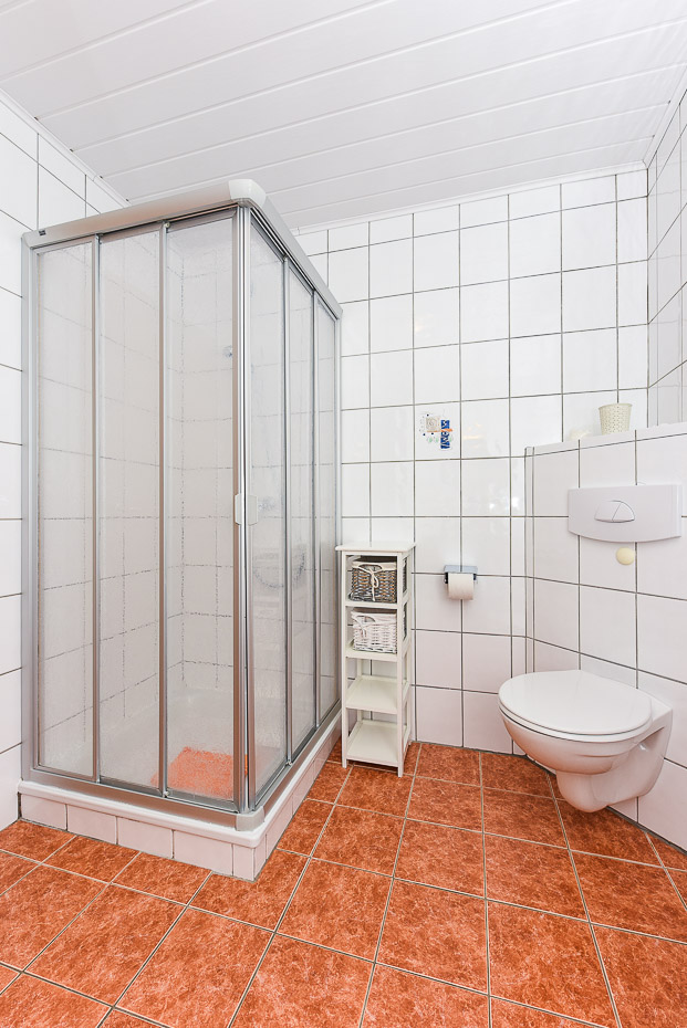 Ferienwohnung 2 - Badezimmer