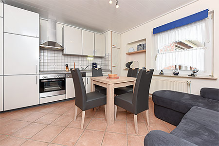 Ferienwohnung „Wattenleuchten“ - Wohn-Küche