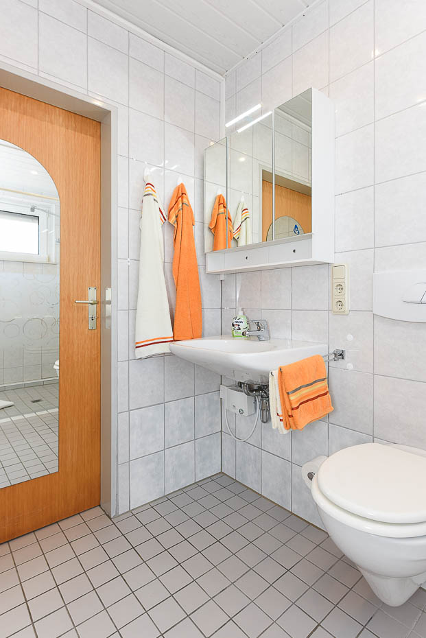 Ferienwohnung 1 - Badezimmer