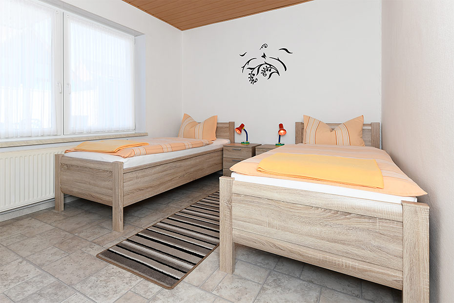 Ferienwohnung 1 - Schlafzimmer 2/Kinderzimmer