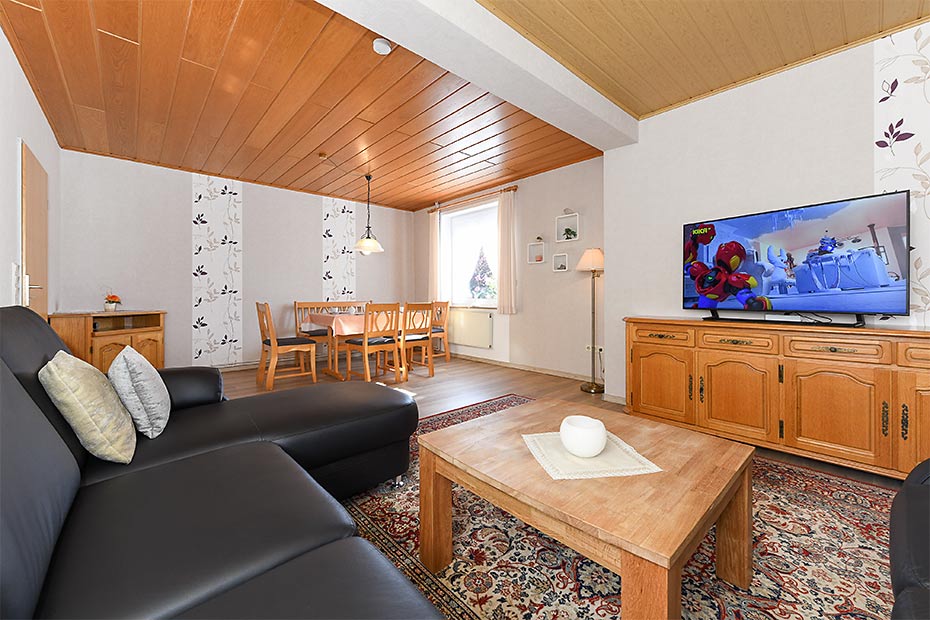 Ferienwohnung 1 - Wohnzimmer