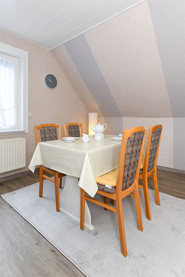 Ferienwohnung 2 - Esszimmer