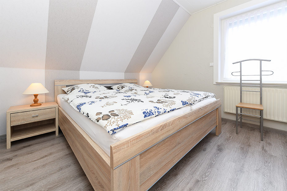 Ferienwohnung 2 - Schlafzimmer