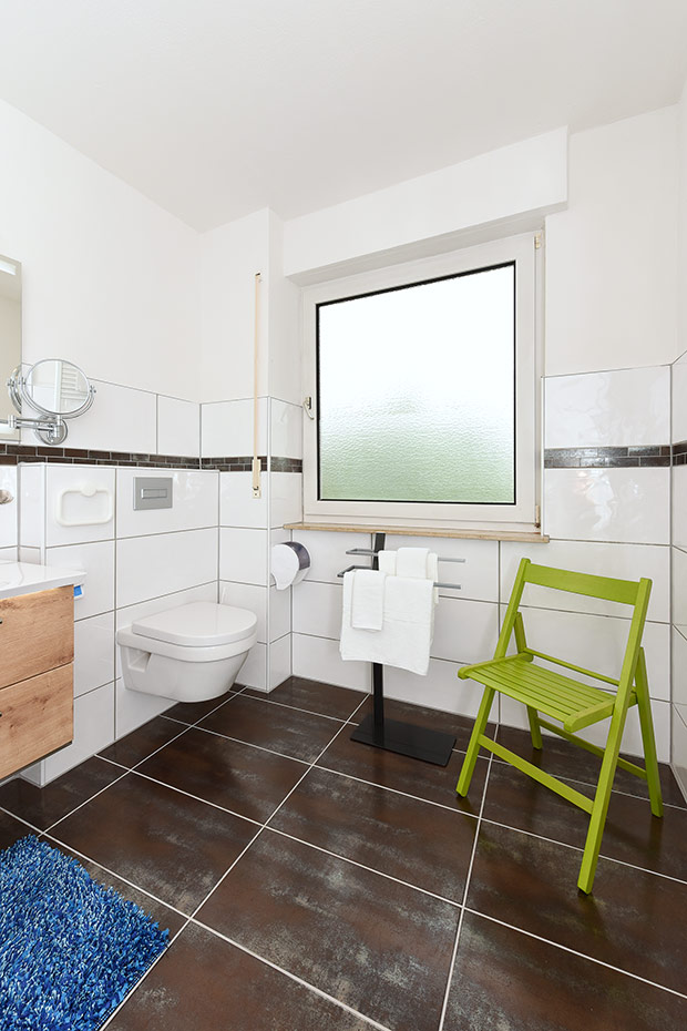 Ferienwohnung „Möwe 5“ - Badezimmer