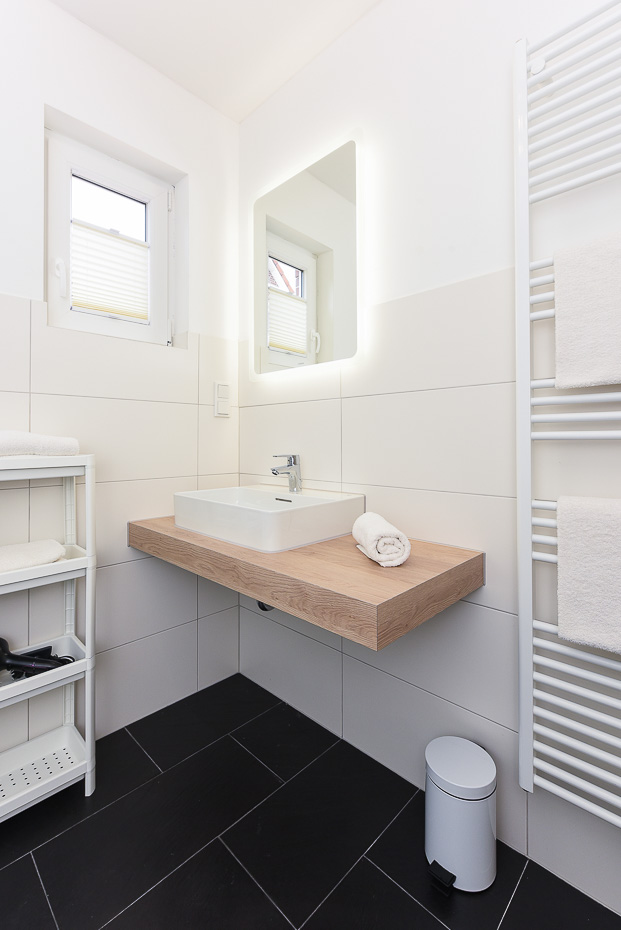 Ferienwohnung 5 - Badezimmer