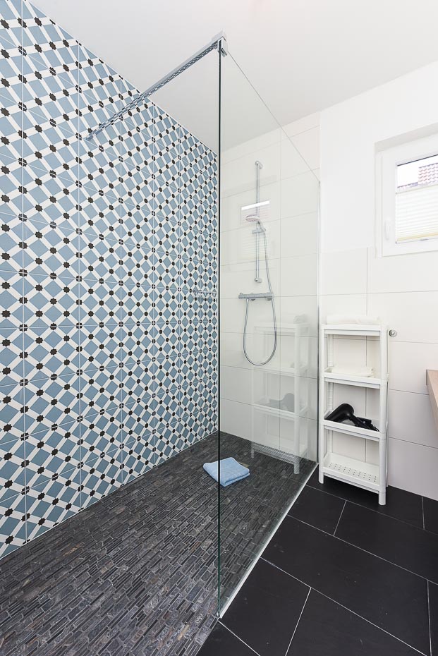 Ferienwohnung 5 - Badezimmer