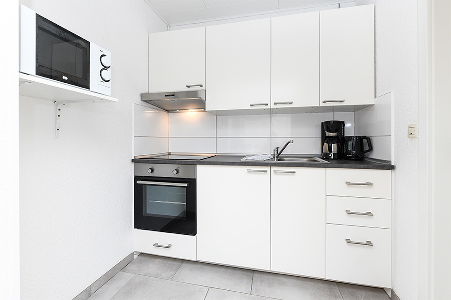 Apartment 15 - Wohn- und Schlafraum mit räumlich abgeteiltem Küchenbereich