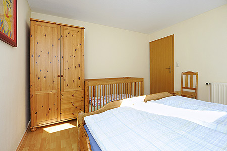 Ferienwohnung „Südseite, links“ - Schlafzimmer 2