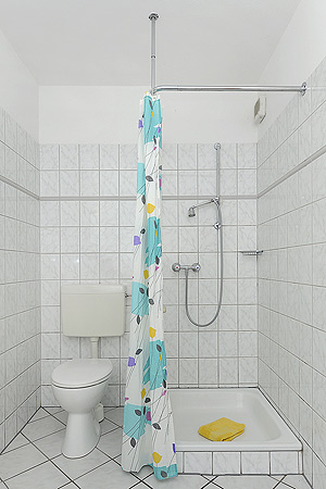 Ferienwohnung „Südseite, mitte“ - Badezimmer