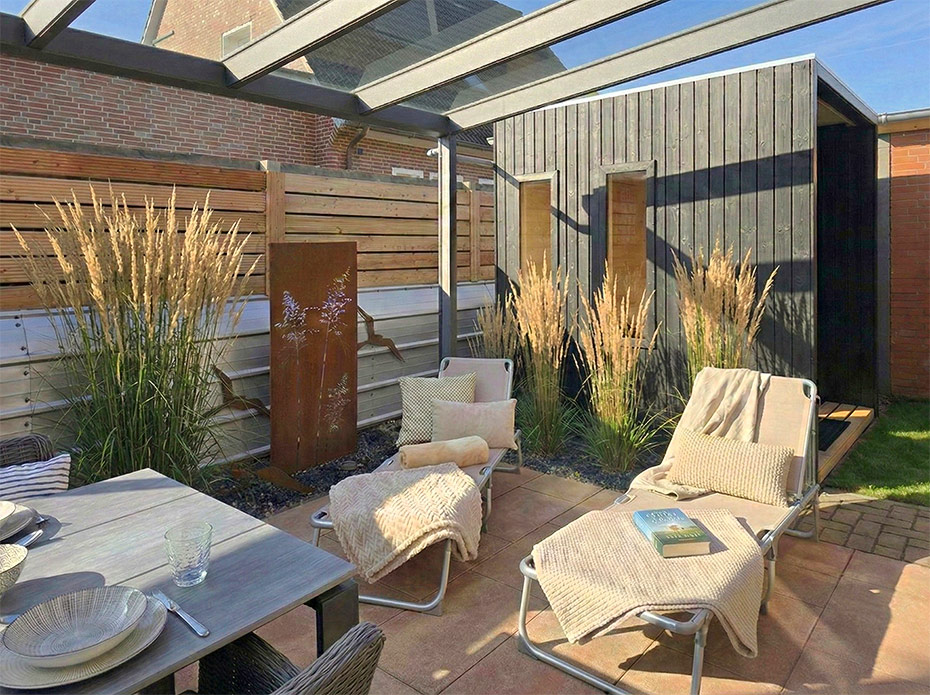 Ferienhaus „Deichkinder“ - Sauna im Garten