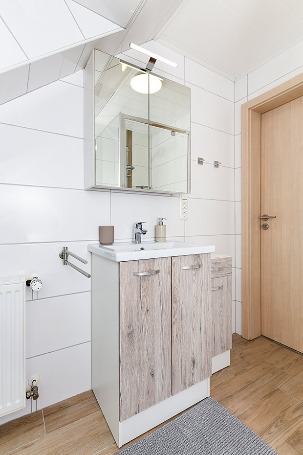 Ferienwohnung „Osten“ - Badezimmer