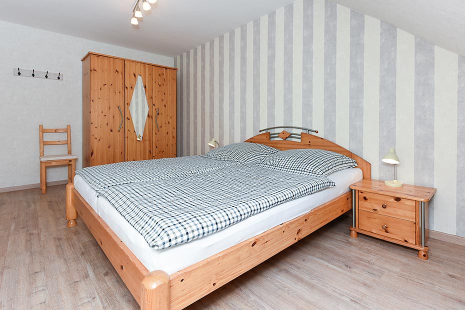 Ferienwohnung „Westen“ - Schlafzimmer 1