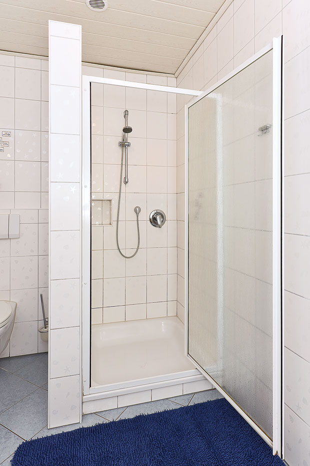 Ferienwohnung „Westen“ - Badezimmer