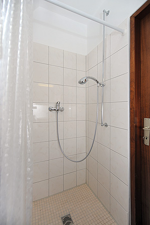 Ferienhaus „Harlekieker“ - Badezimmer