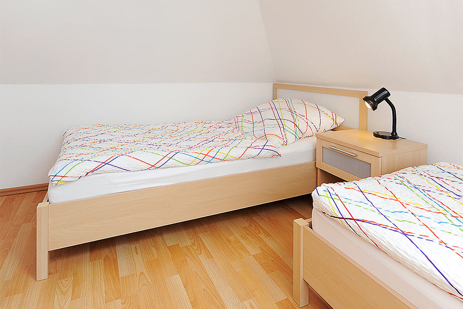 Ferienwohnung „Möwe“ - Schlafzimmer 2/Kinderzimmer