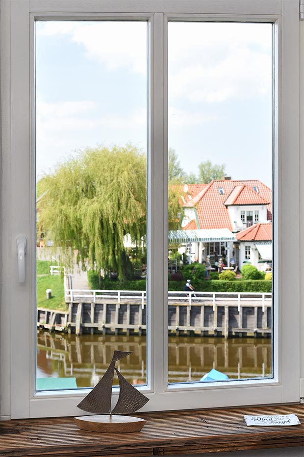 Ferienwohnung „Liegeplatz #2“ - Wohnzimmer