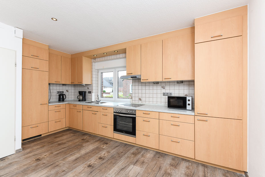 Ferienwohnung 1 - Küche mit Esstisch