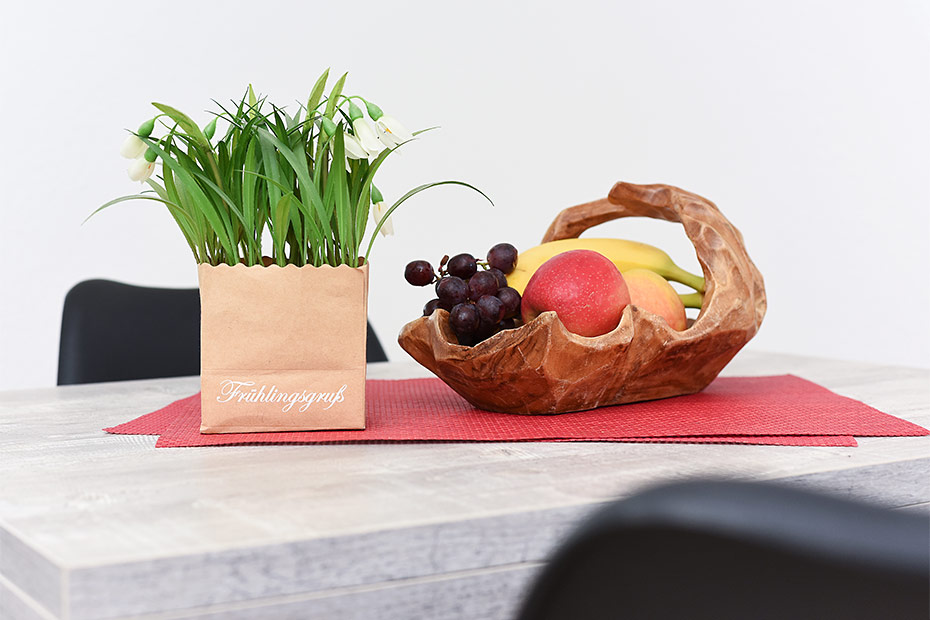 Ferienwohnung 2 - Wohnzimmer mit integriertem Küchenbereich