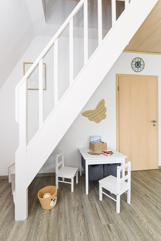 Ferienhaus „NordseeNest“ - Wohnzimmer mit Essbereich