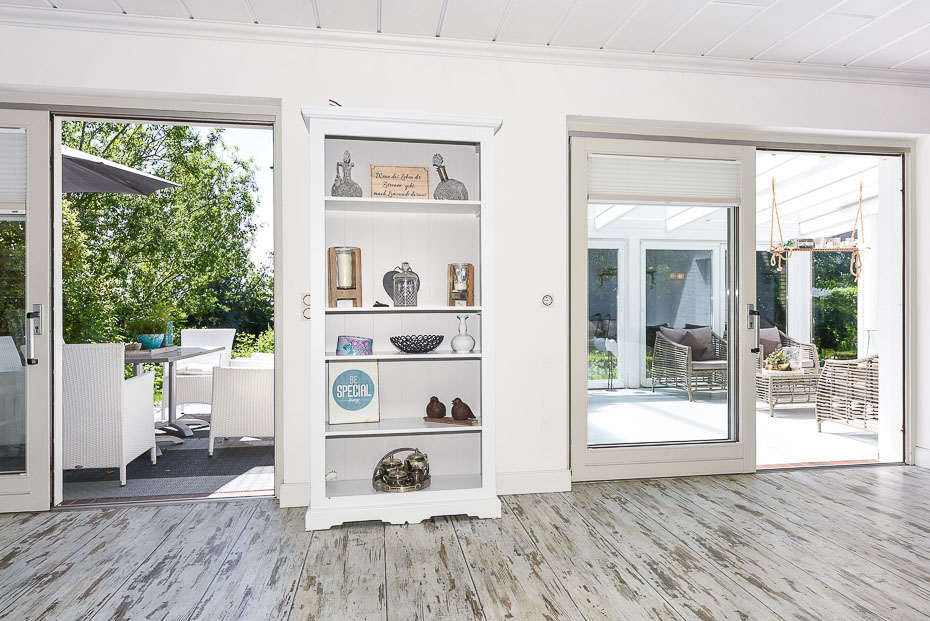 Ferienwohnung „Käptn's Suite“ - Wohnzimmer mit Essbereich