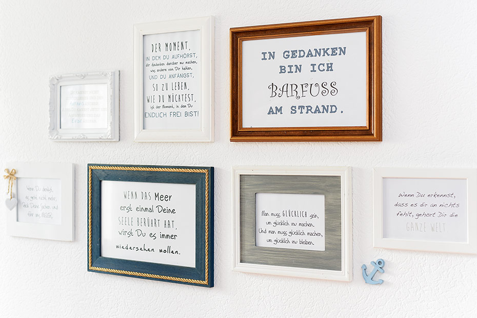 Ferienwohnung „Backbord“ - Wohnzimmer mit integriertem Küchenbereich