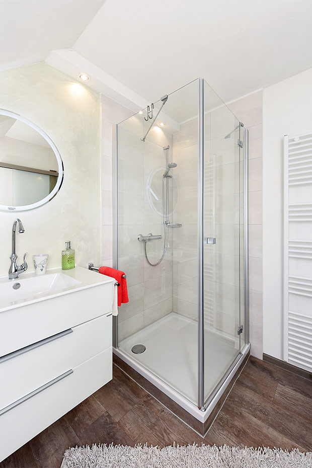 Ferienwohnung „Steuerbord“ - Badezimmer