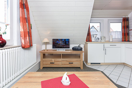 Ferienwohnung - Wohnzimmer mit integriertem Küchenbereich