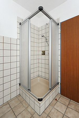 Ferienwohnung „Strandkorb“ - Badezimmer