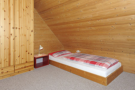 Ferienwohnung „Wattwurm“ - Schlafzimmer 2/Kinderzimmer