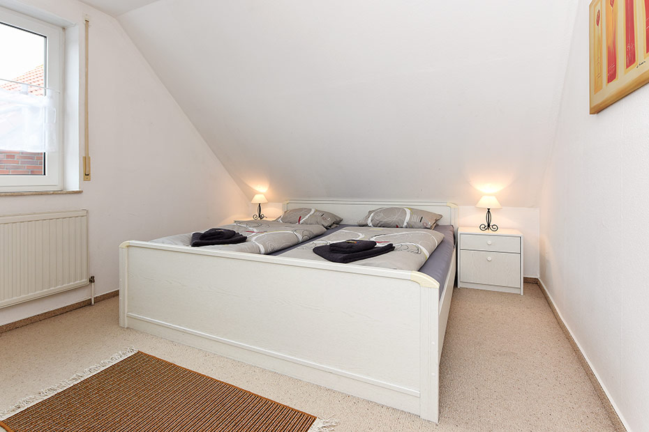 Ferienwohnung „Backbord“ - Schlafzimmer 1