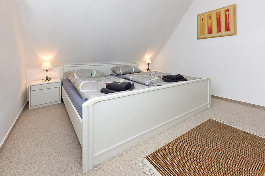 Ferienwohnung „Backbord“ - Schlafzimmer 1