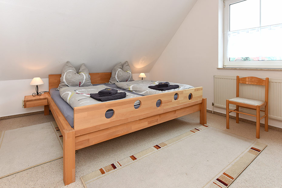 Ferienwohnung „Backbord“ - Schlafzimmer 2