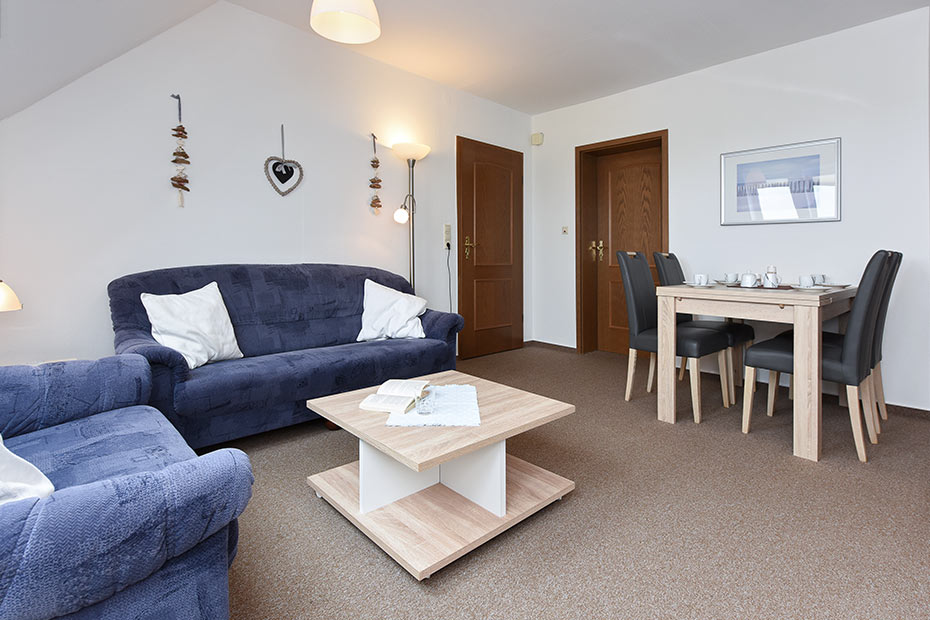 Ferienwohnung „Backbord“ - Wohnzimmer